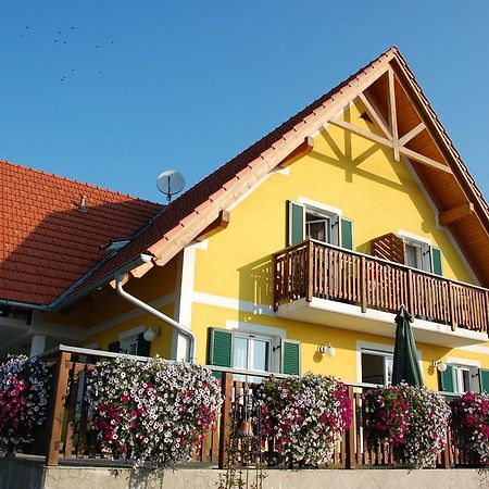 Weingut-Gaestehaus Birnstingl Gamlitz Kamer foto